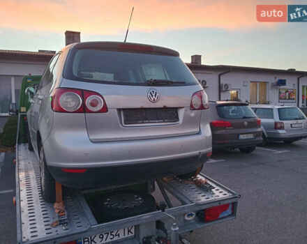 Серый Фольксваген Гольф Плюс, объемом двигателя 0 л и пробегом 190 тыс. км за 4999 $, фото 3 на Automoto.ua