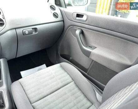 Серый Фольксваген Гольф Плюс, объемом двигателя 1.6 л и пробегом 220 тыс. км за 6190 $, фото 75 на Automoto.ua