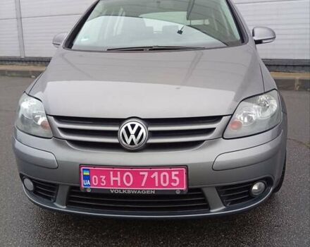 Сірий Фольксваген Golf Plus, об'ємом двигуна 1.4 л та пробігом 186 тис. км за 5899 $, фото 1 на Automoto.ua