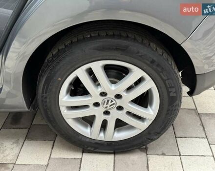 Сірий Фольксваген Golf Plus, об'ємом двигуна 1.9 л та пробігом 241 тис. км за 6600 $, фото 29 на Automoto.ua