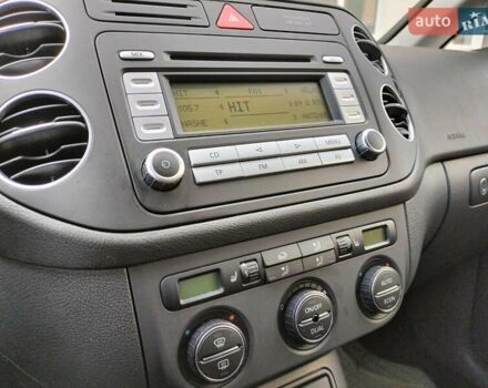 Серый Фольксваген Гольф Плюс, объемом двигателя 1.6 л и пробегом 106 тыс. км за 7300 $, фото 41 на Automoto.ua