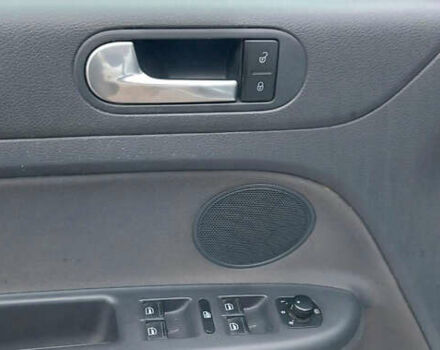 Серый Фольксваген Гольф Плюс, объемом двигателя 1.4 л и пробегом 196 тыс. км за 5250 $, фото 15 на Automoto.ua