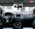 Серый Фольксваген Гольф Плюс, объемом двигателя 1.6 л и пробегом 223 тыс. км за 7499 $, фото 95 на Automoto.ua
