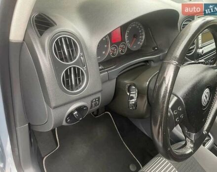 Серый Фольксваген Гольф Плюс, объемом двигателя 1.6 л и пробегом 198 тыс. км за 6900 $, фото 21 на Automoto.ua