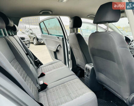 Серый Фольксваген Гольф Плюс, объемом двигателя 1.6 л и пробегом 183 тыс. км за 7200 $, фото 17 на Automoto.ua