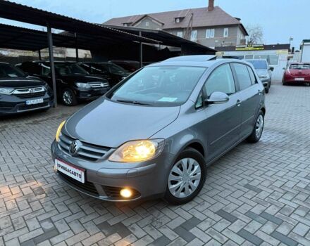 Серый Фольксваген Гольф Плюс, объемом двигателя 1.6 л и пробегом 227 тыс. км за 7300 $, фото 2 на Automoto.ua