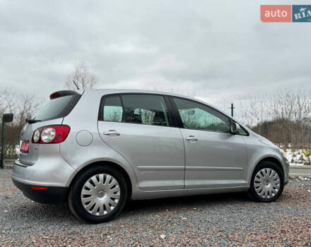 Серый Фольксваген Гольф Плюс, объемом двигателя 1.6 л и пробегом 220 тыс. км за 6190 $, фото 41 на Automoto.ua