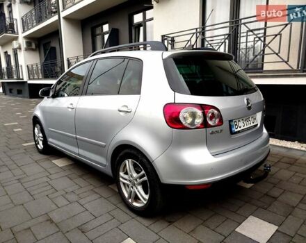 Серый Фольксваген Гольф Плюс, объемом двигателя 1.6 л и пробегом 233 тыс. км за 5750 $, фото 7 на Automoto.ua