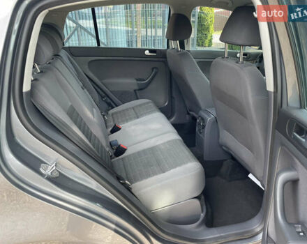Сірий Фольксваген Golf Plus, об'ємом двигуна 1.4 л та пробігом 237 тис. км за 5700 $, фото 17 на Automoto.ua