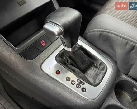 Серый Фольксваген Гольф Плюс, объемом двигателя 1.6 л и пробегом 283 тыс. км за 6490 $, фото 27 на Automoto.ua