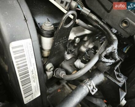 Серый Фольксваген Гольф Плюс, объемом двигателя 1.6 л и пробегом 163 тыс. км за 6900 $, фото 72 на Automoto.ua