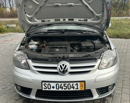 Серый Фольксваген Гольф Плюс, объемом двигателя 1.6 л и пробегом 198 тыс. км за 5800 $, фото 12 на Automoto.ua