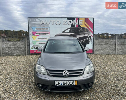 Серый Фольксваген Гольф Плюс, объемом двигателя 1.6 л и пробегом 220 тыс. км за 6599 $, фото 31 на Automoto.ua