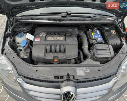Серый Фольксваген Гольф Плюс, объемом двигателя 1.6 л и пробегом 192 тыс. км за 6200 $, фото 62 на Automoto.ua