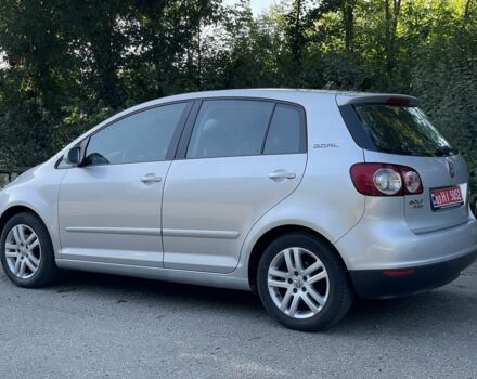 Серый Фольксваген Гольф Плюс, объемом двигателя 1.6 л и пробегом 235 тыс. км за 6999 $, фото 7 на Automoto.ua