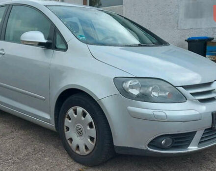 Серый Фольксваген Гольф Плюс, объемом двигателя 0 л и пробегом 196 тыс. км за 4555 $, фото 5 на Automoto.ua