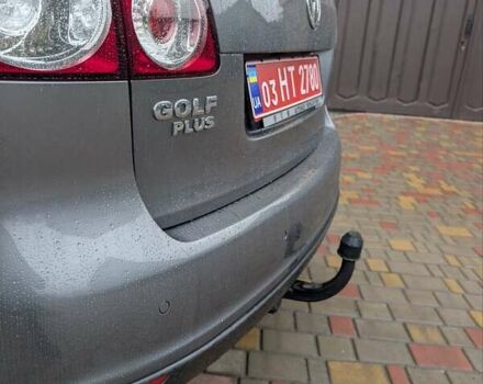 Сірий Фольксваген Golf Plus, об'ємом двигуна 1.62 л та пробігом 194 тис. км за 6000 $, фото 9 на Automoto.ua