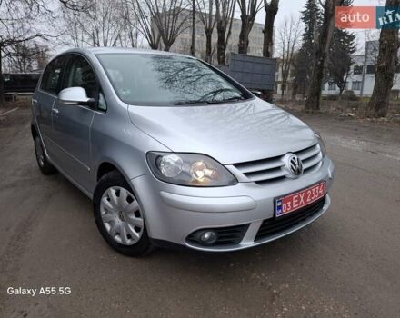 Серый Фольксваген Гольф Плюс, объемом двигателя 1.4 л и пробегом 222 тыс. км за 5850 $, фото 20 на Automoto.ua