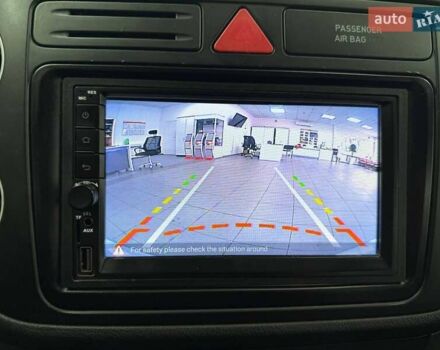 Серый Фольксваген Гольф Плюс, объемом двигателя 1.6 л и пробегом 283 тыс. км за 6490 $, фото 28 на Automoto.ua