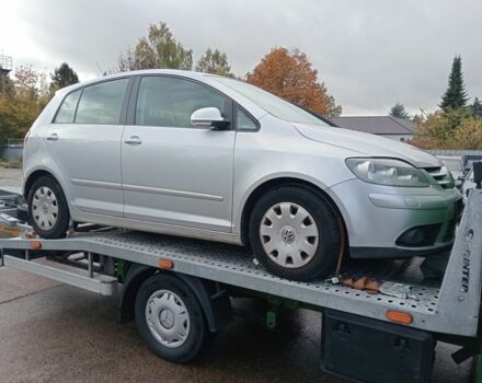 Фольксваген Гольф Плюс 2007 в Луцке на Automoto.ua Серый Фольксваген Гольф Плюс, объемом двигателя 1.4 л и пробегом 196 тыс. км за 5250 $, фото 9 на Automoto.ua