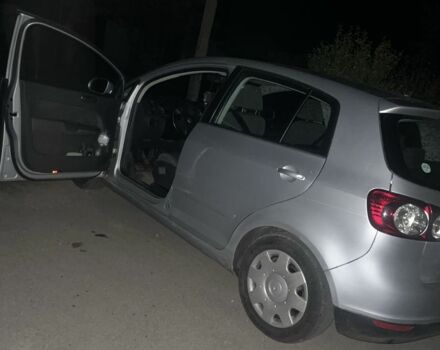 Серый Фольксваген Гольф Плюс, объемом двигателя 0 л и пробегом 90 тыс. км за 3598 $, фото 1 на Automoto.ua