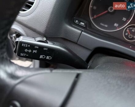 Сірий Фольксваген Golf Plus, об'ємом двигуна 1.39 л та пробігом 266 тис. км за 7150 $, фото 28 на Automoto.ua