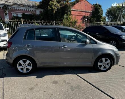 Серый Фольксваген Гольф Плюс, объемом двигателя 1.6 л и пробегом 212 тыс. км за 6640 $, фото 6 на Automoto.ua