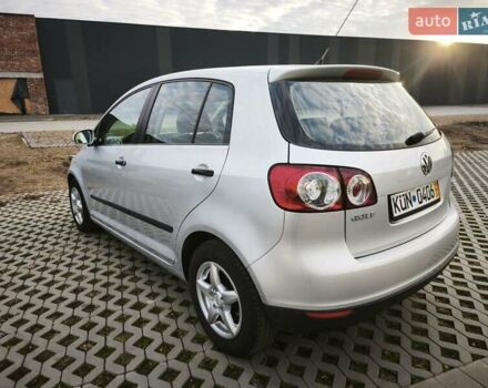 Серый Фольксваген Гольф Плюс, объемом двигателя 1.6 л и пробегом 163 тыс. км за 6900 $, фото 6 на Automoto.ua
