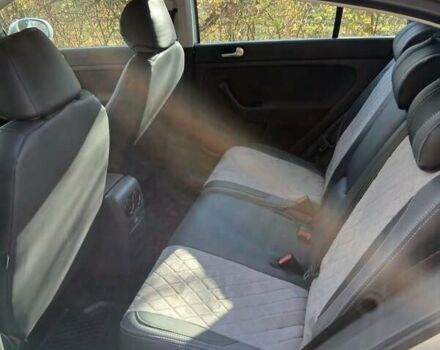 Серый Фольксваген Гольф Плюс, объемом двигателя 1.6 л и пробегом 206 тыс. км за 6300 $, фото 8 на Automoto.ua