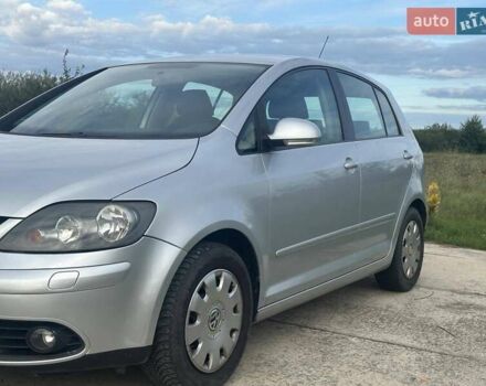 Сірий Фольксваген Golf Plus, об'ємом двигуна 0 л та пробігом 190 тис. км за 6450 $, фото 2 на Automoto.ua