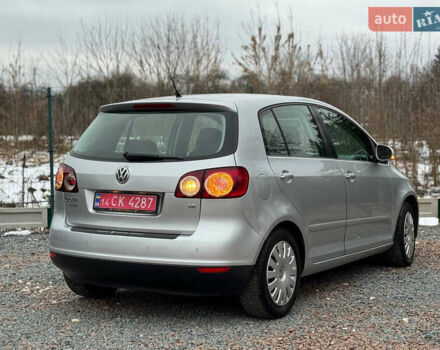 Серый Фольксваген Гольф Плюс, объемом двигателя 1.6 л и пробегом 220 тыс. км за 6190 $, фото 23 на Automoto.ua