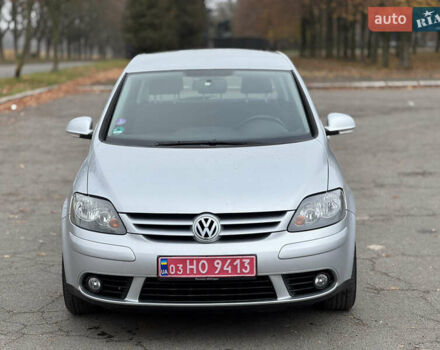 Сірий Фольксваген Golf Plus, об'ємом двигуна 1.4 л та пробігом 225 тис. км за 5300 $, фото 4 на Automoto.ua