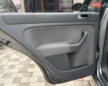 Сірий Фольксваген Golf Plus, об'ємом двигуна 1.9 л та пробігом 241 тис. км за 6600 $, фото 26 на Automoto.ua