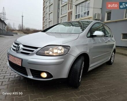 Сірий Фольксваген Golf Plus, об'ємом двигуна 1.41 л та пробігом 224 тис. км за 5850 $, фото 16 на Automoto.ua