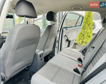 Серый Фольксваген Гольф Плюс, объемом двигателя 1.6 л и пробегом 183 тыс. км за 7200 $, фото 15 на Automoto.ua