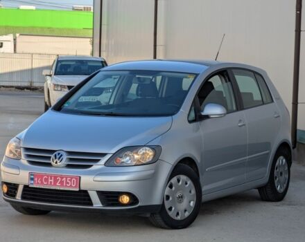 Серый Фольксваген Гольф Плюс, объемом двигателя 1.6 л и пробегом 181 тыс. км за 5550 $, фото 3 на Automoto.ua