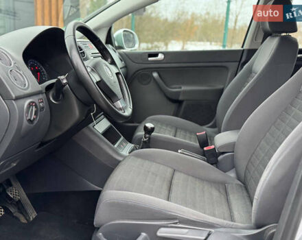 Серый Фольксваген Гольф Плюс, объемом двигателя 1.6 л и пробегом 220 тыс. км за 6190 $, фото 65 на Automoto.ua