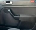 Сірий Фольксваген Golf Plus, об'ємом двигуна 1.6 л та пробігом 226 тис. км за 5500 $, фото 48 на Automoto.ua