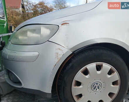 Серый Фольксваген Гольф Плюс, объемом двигателя 1.4 л и пробегом 196 тыс. км за 5250 $, фото 21 на Automoto.ua
