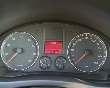 Серый Фольксваген Гольф Плюс, объемом двигателя 1.6 л и пробегом 206 тыс. км за 6300 $, фото 5 на Automoto.ua