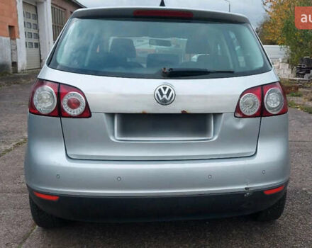 Серый Фольксваген Гольф Плюс, объемом двигателя 0 л и пробегом 196 тыс. км за 4555 $, фото 6 на Automoto.ua