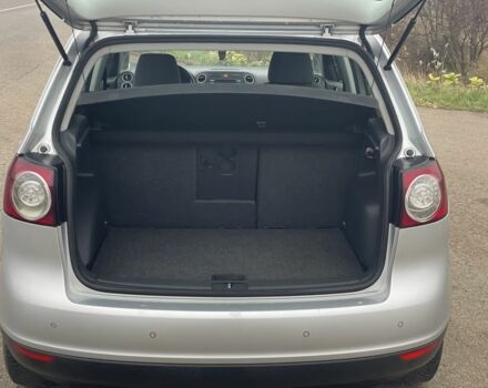 Серый Фольксваген Гольф Плюс, объемом двигателя 1.6 л и пробегом 240 тыс. км за 6900 $, фото 10 на Automoto.ua