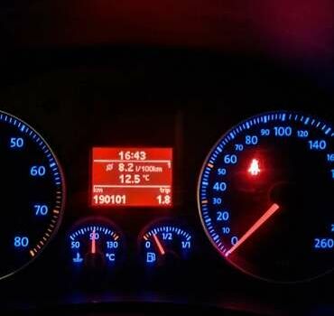 Серый Фольксваген Гольф Плюс, объемом двигателя 1.6 л и пробегом 191 тыс. км за 6900 $, фото 40 на Automoto.ua