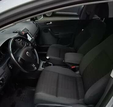 Серый Фольксваген Гольф Плюс, объемом двигателя 1.6 л и пробегом 191 тыс. км за 6900 $, фото 41 на Automoto.ua