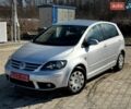 Серый Фольксваген Гольф Плюс, объемом двигателя 1.4 л и пробегом 225 тыс. км за 6500 $, фото 1 на Automoto.ua