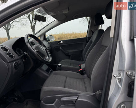 Сірий Фольксваген Golf Plus, об'ємом двигуна 1.4 л та пробігом 225 тис. км за 5300 $, фото 17 на Automoto.ua