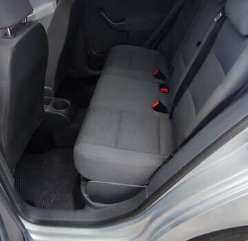 Серый Фольксваген Гольф Плюс, объемом двигателя 1.6 л и пробегом 240 тыс. км за 5999 $, фото 11 на Automoto.ua