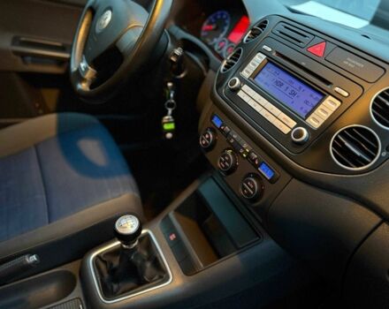 Серый Фольксваген Гольф Плюс, объемом двигателя 1.6 л и пробегом 227 тыс. км за 7300 $, фото 13 на Automoto.ua