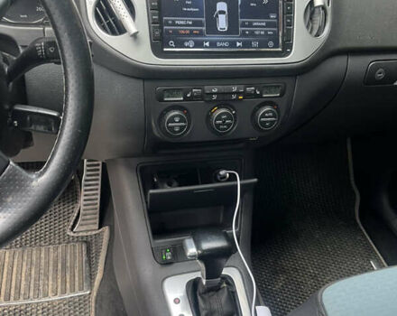 Сірий Фольксваген Golf Plus, об'ємом двигуна 1.6 л та пробігом 253 тис. км за 9800 $, фото 7 на Automoto.ua