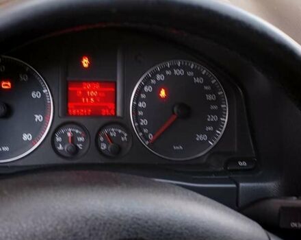 Серый Фольксваген Гольф Плюс, объемом двигателя 1.6 л и пробегом 181 тыс. км за 5599 $, фото 25 на Automoto.ua